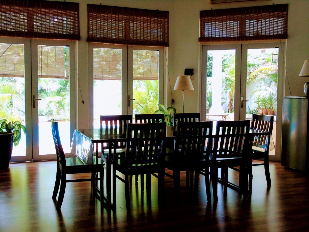 Rumah Putih Near Klia Bed & Breakfast 3*