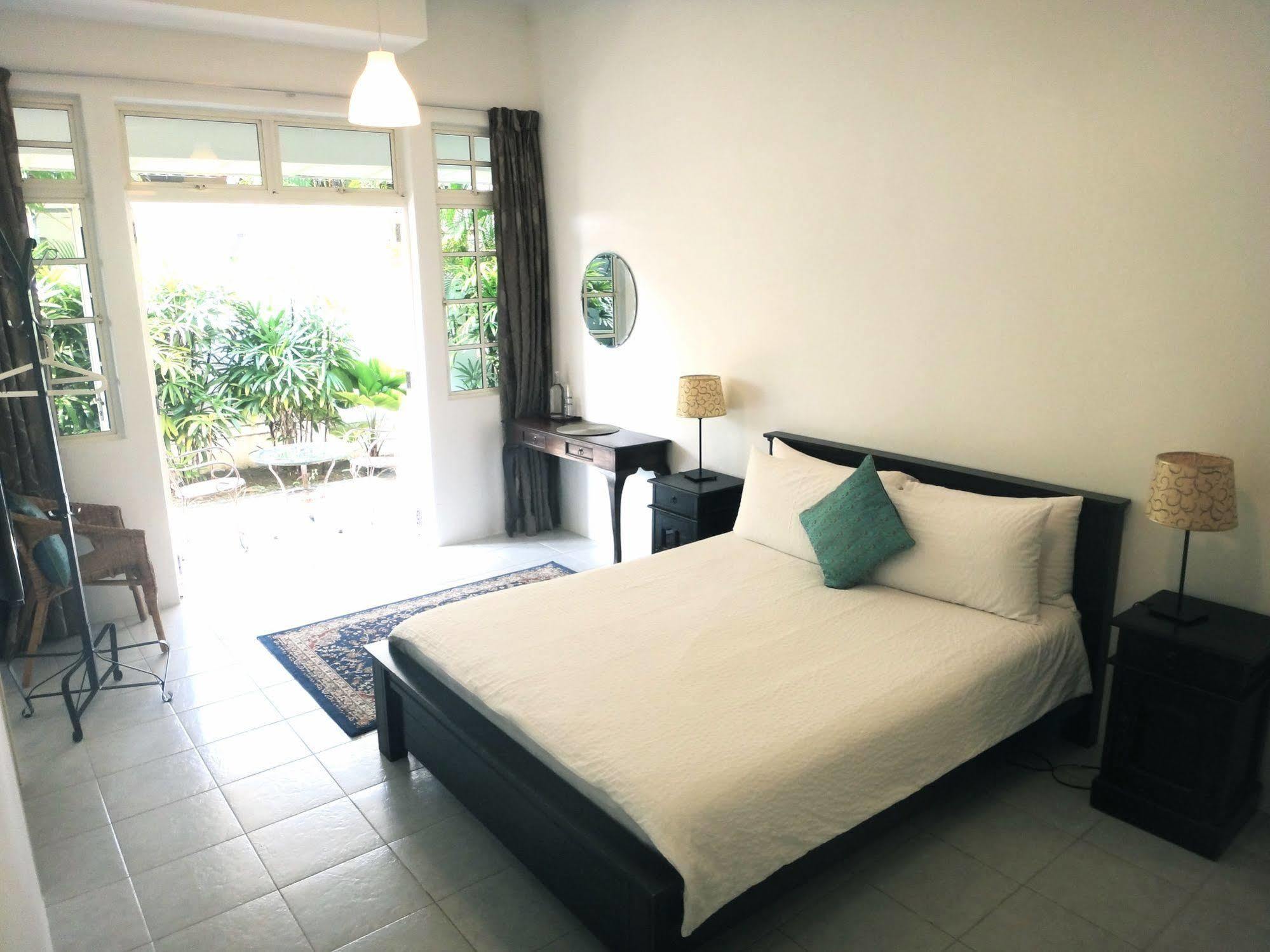 Rumah Putih Near Klia&xiamen Tempat Tidur & Sarapan